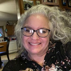 Meet your Posher, Tonya